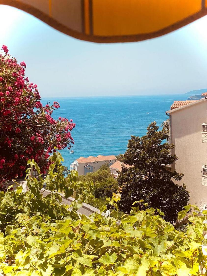 Apartments Dunja Ilha Sveti Stefan Exterior foto