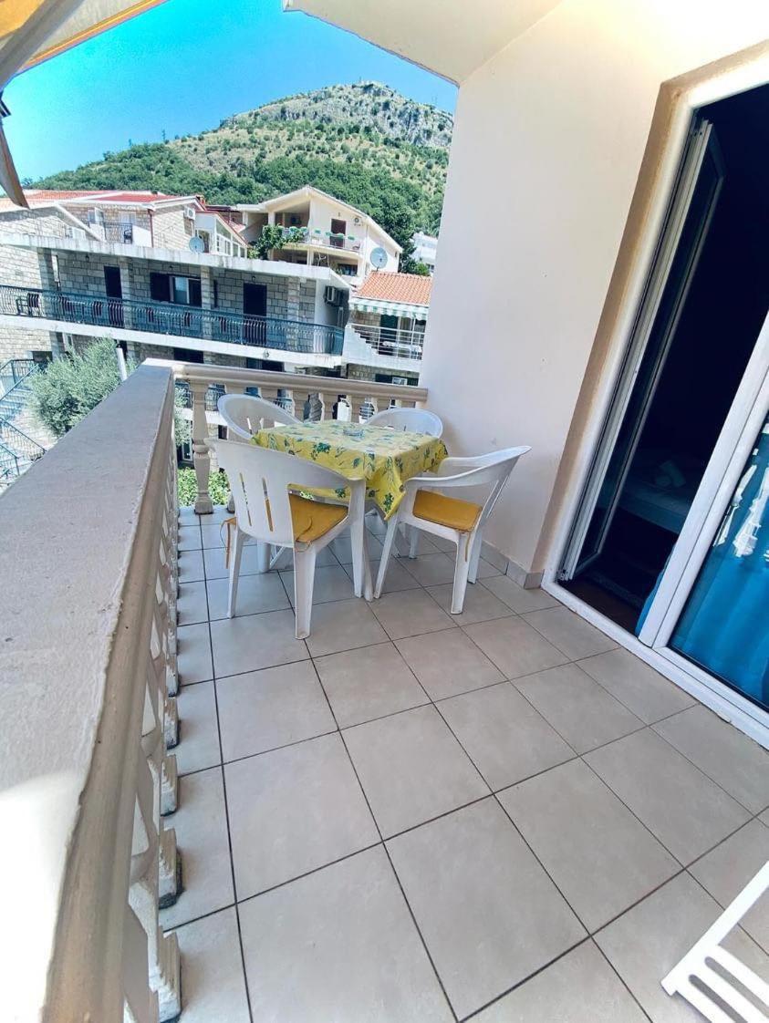 Apartments Dunja Ilha Sveti Stefan Exterior foto
